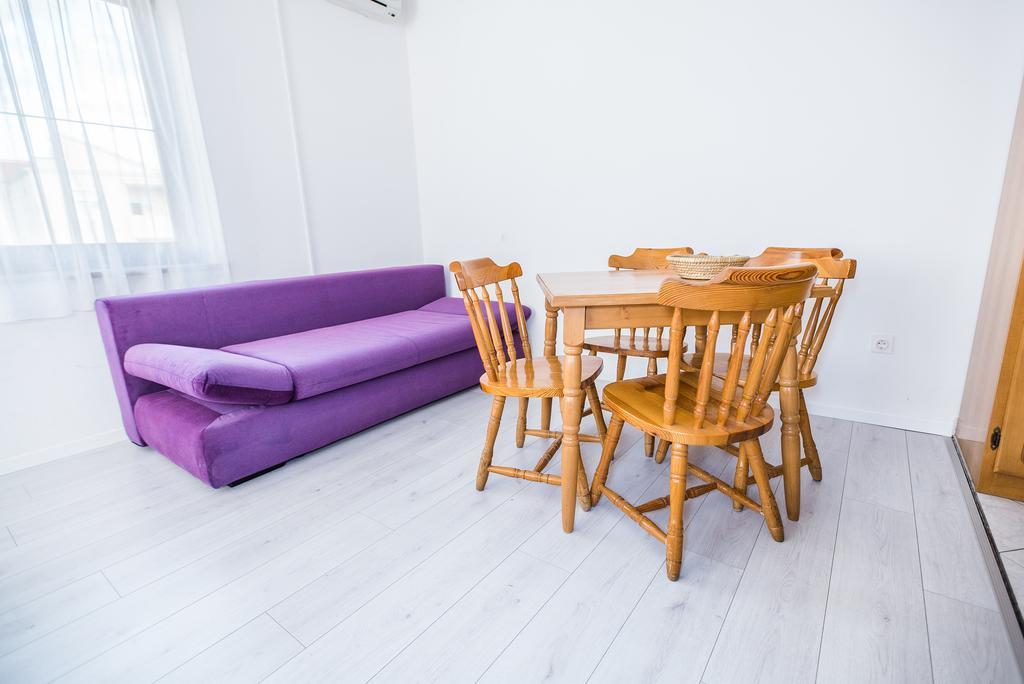 Apartments And Rooms Mare-Monti Starigrad Paklenica Exterior foto